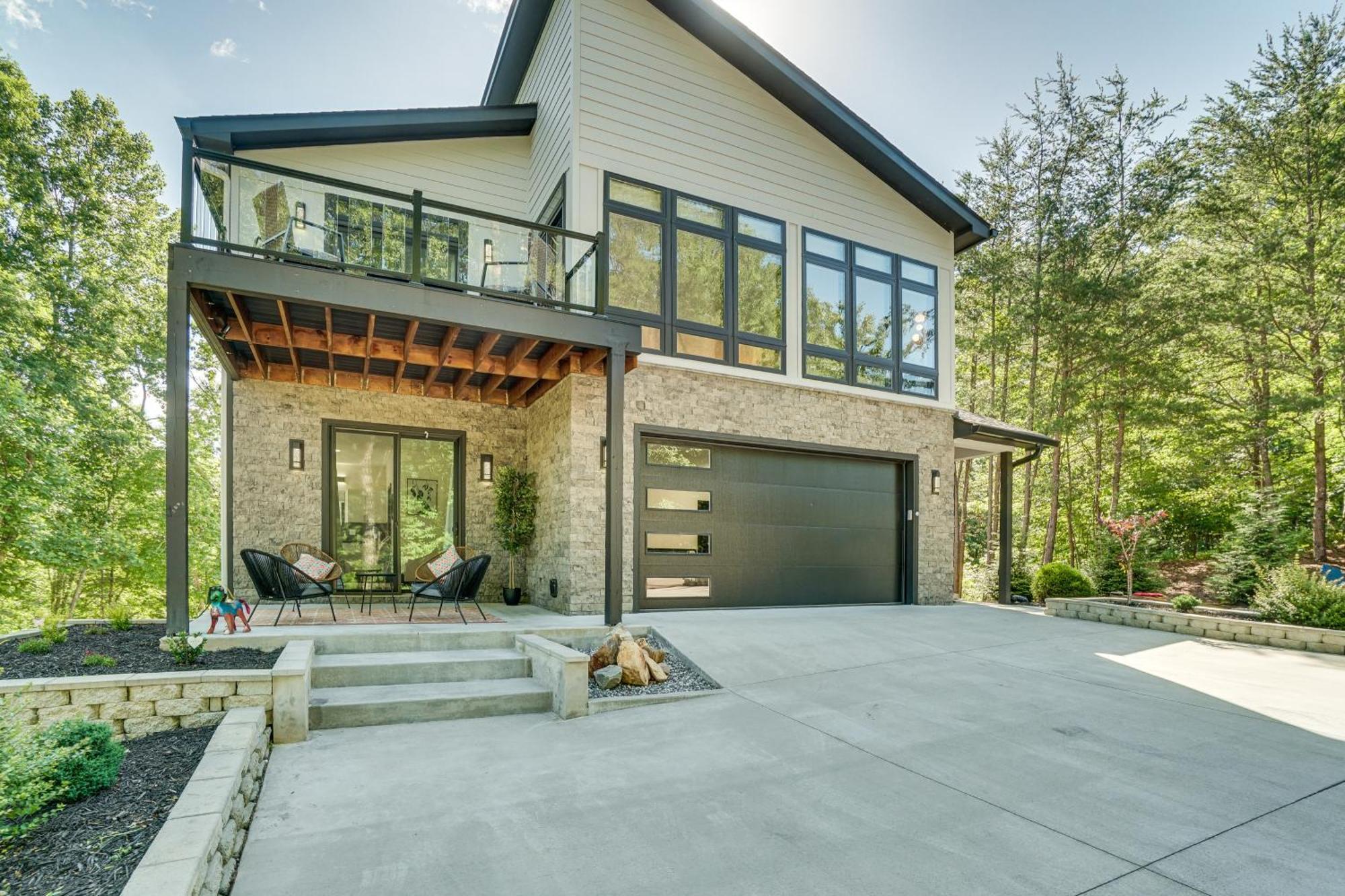 Luxury Modern Home On Golf Course With Game Room! Helen Exterior foto